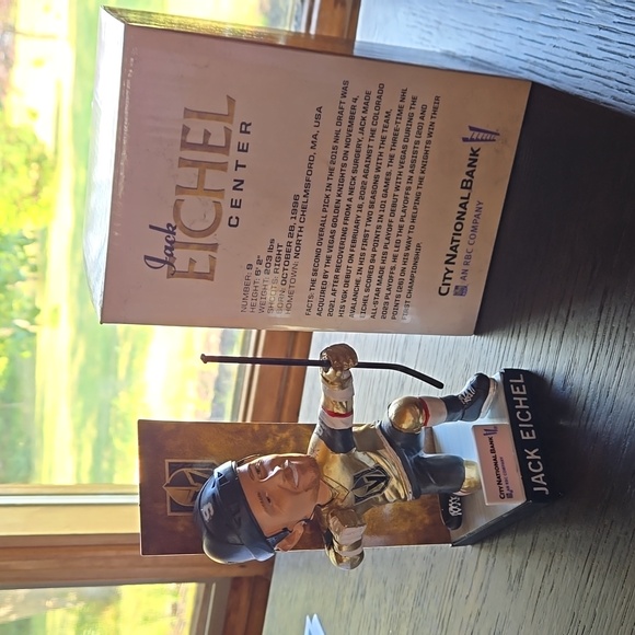 NHL Hockey figure Jack Eichel bubble head NIB $20 - Picture 4 of 6